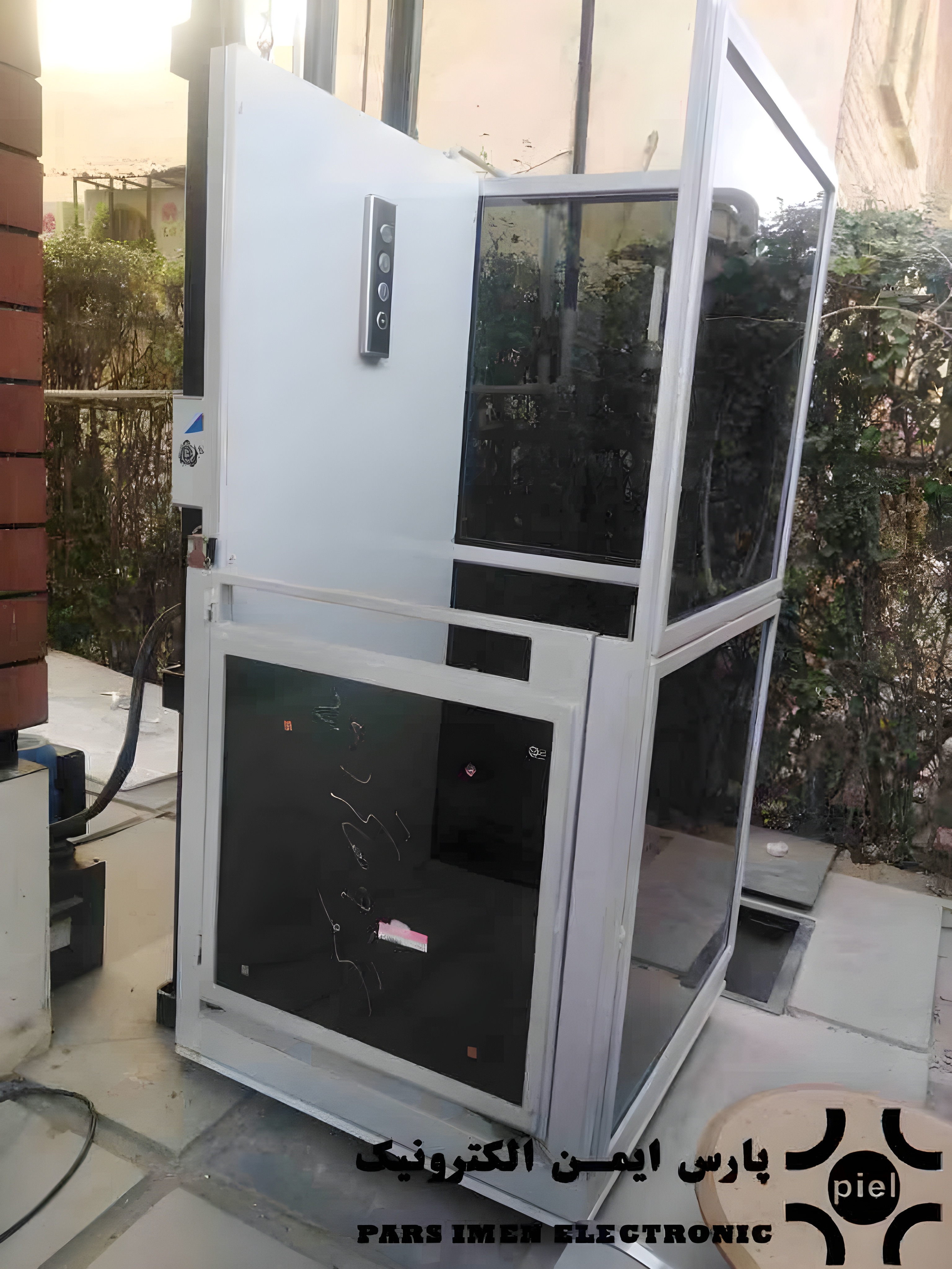 بالابر مغازه